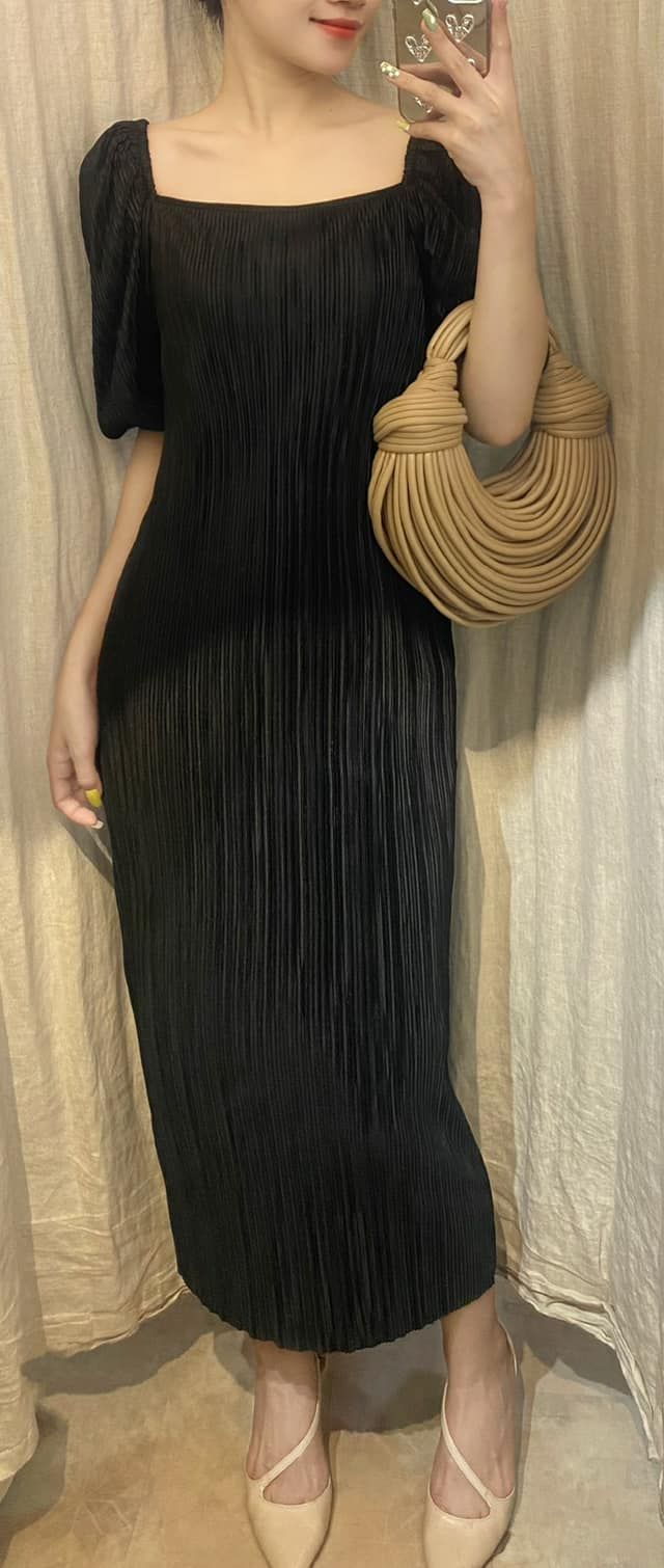 Elena Dress Đầm suông có tay lỡ cổ vuông D205