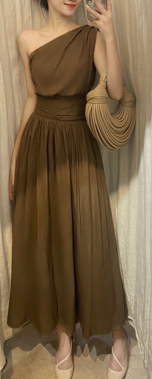 Lalyn Dress - Đầm Lệch Vai Nhấn Eo L31