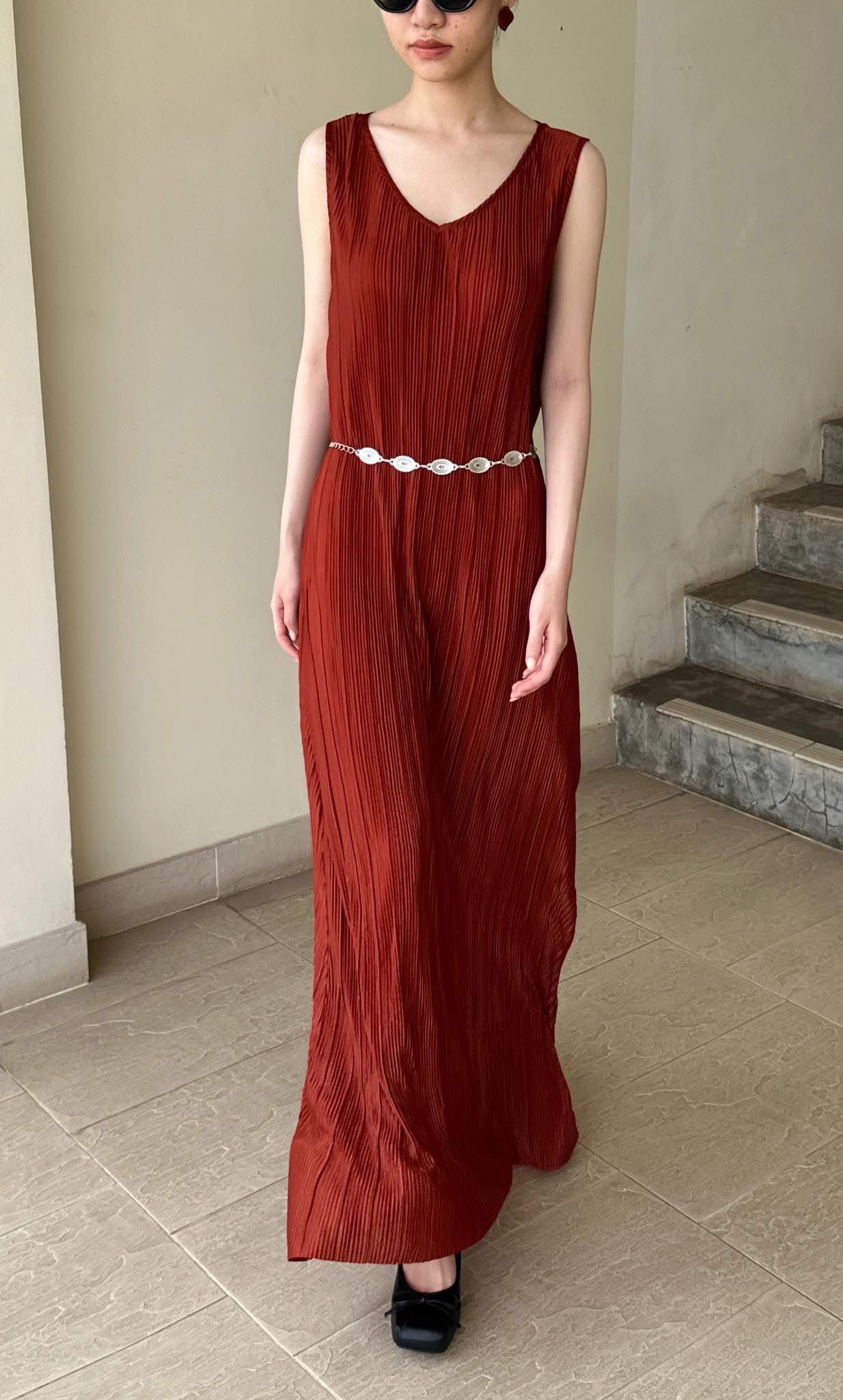 Dahlia Dress - Đầm Suông Cổ Tim dập li LA18