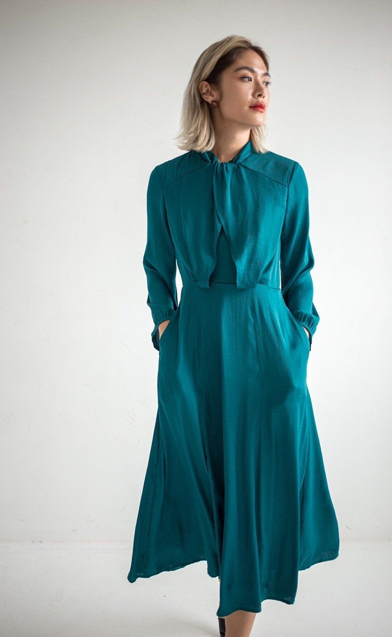 Eleanor Dress - Đầm lụa tay Dài - D03