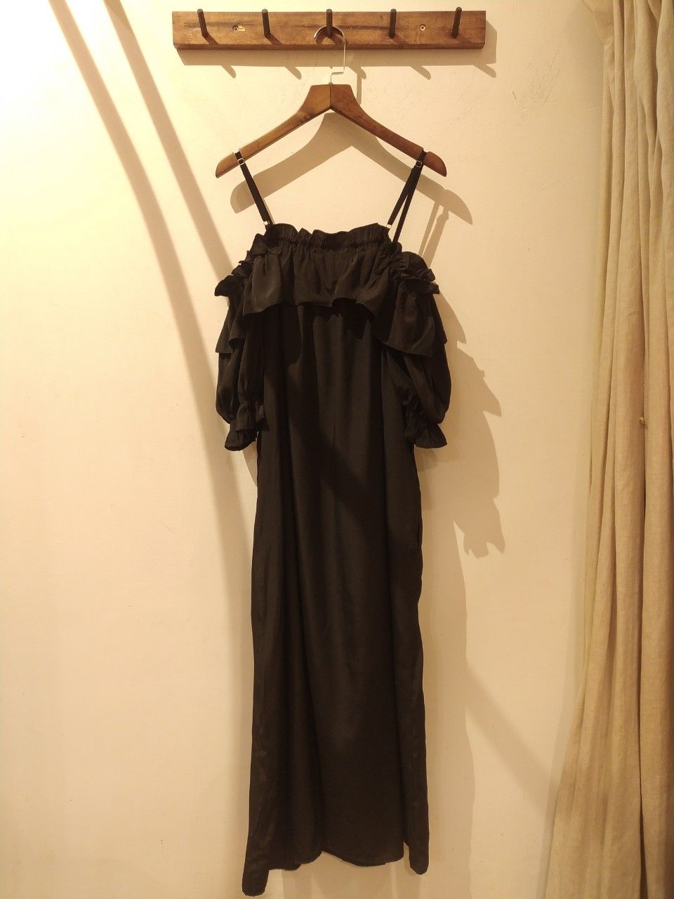 Nevaeh Dress - Đầm trễ vai 2 dây D603