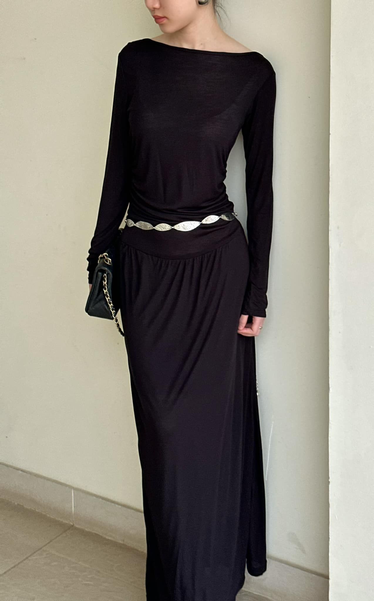 Lealia Dress - Đầm Lệch Vai Tay Dài D998