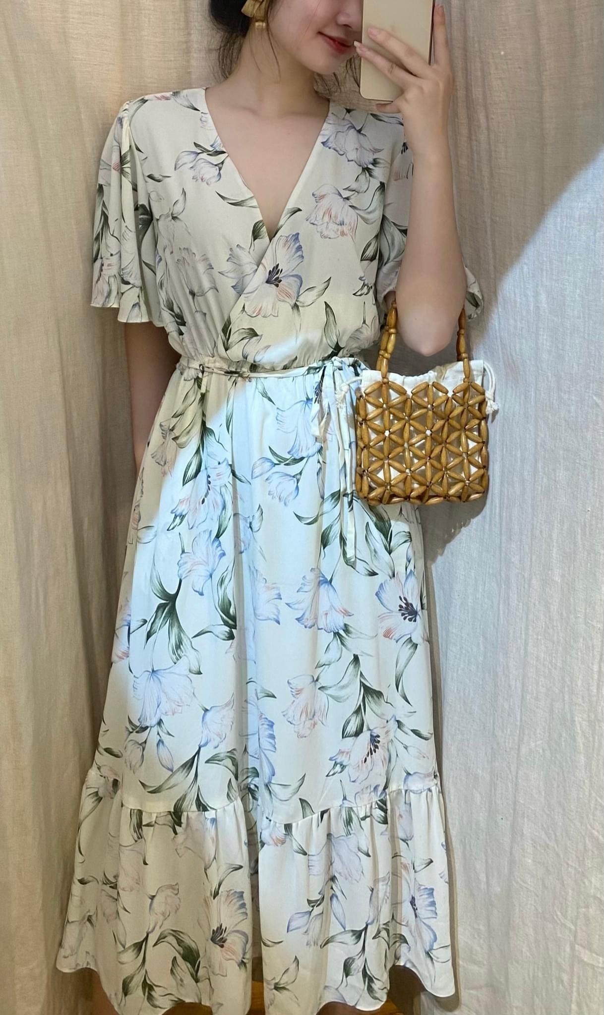 Floral Dress - Đầm voan cổ V in hoa , chun eo - D710
