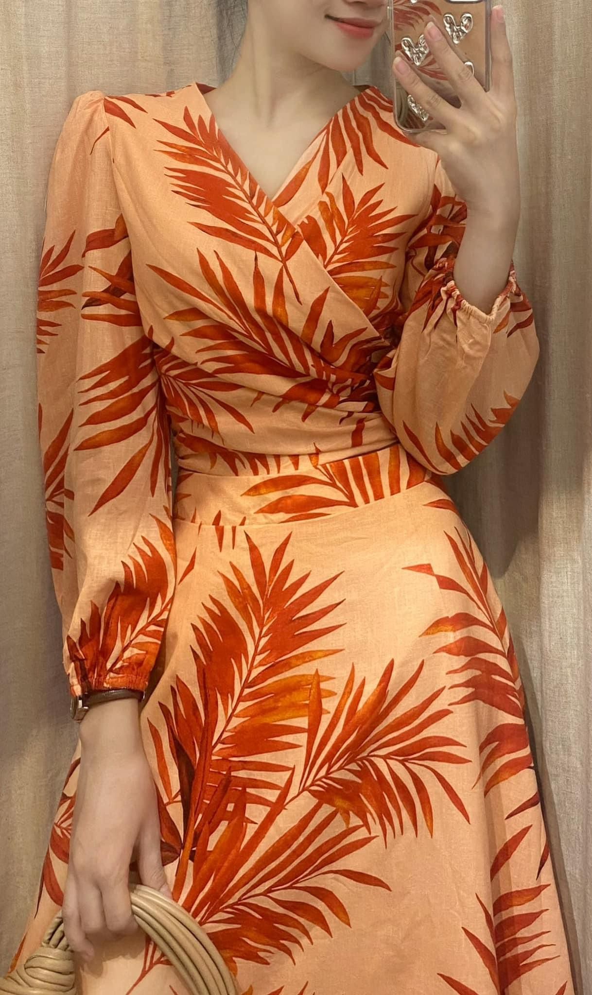 Zayla Set -Set áo chân váy hoa lá S18 S19