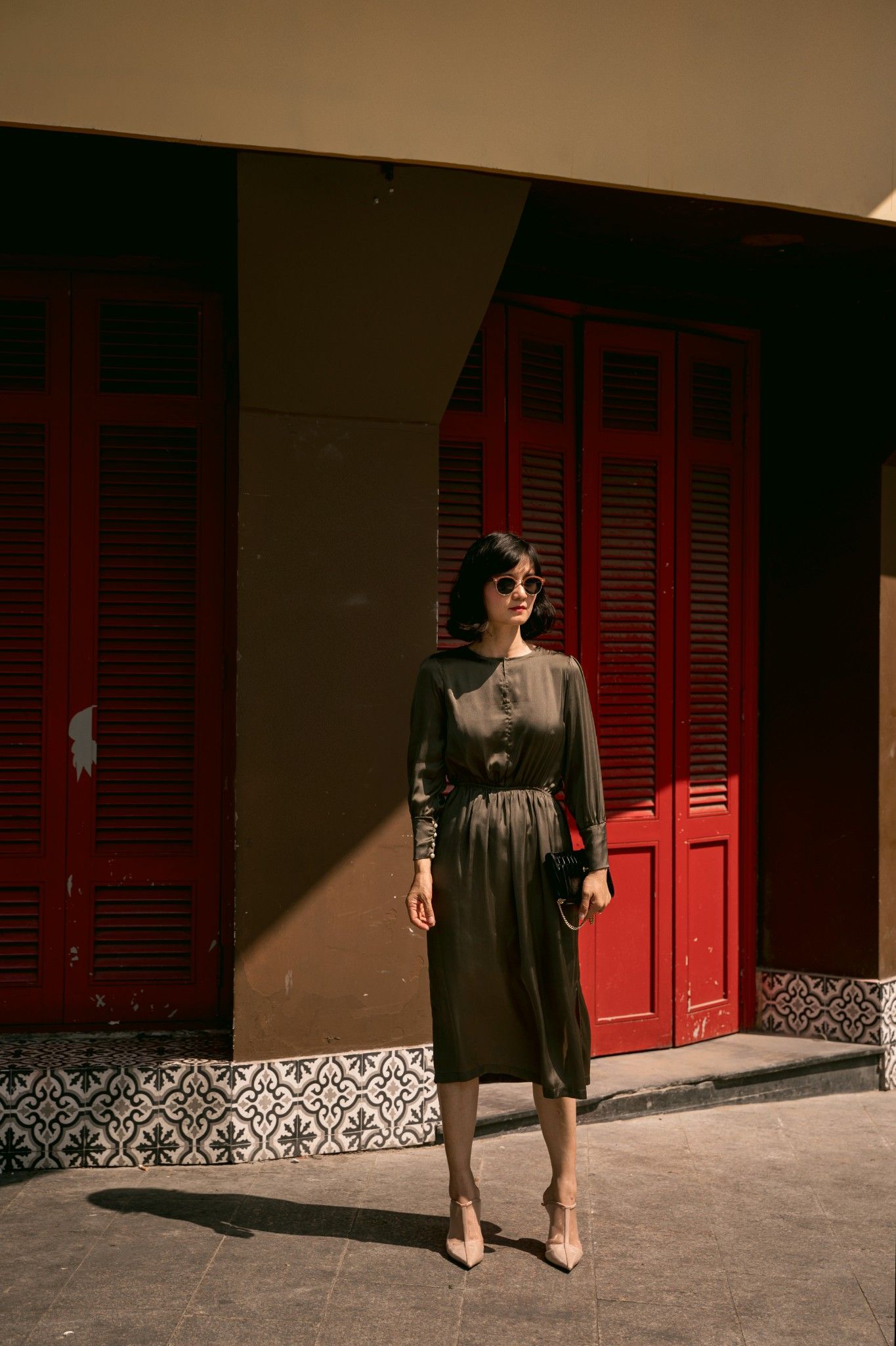 Frances Dress - Đầm lụa tay dài 4 nút D258