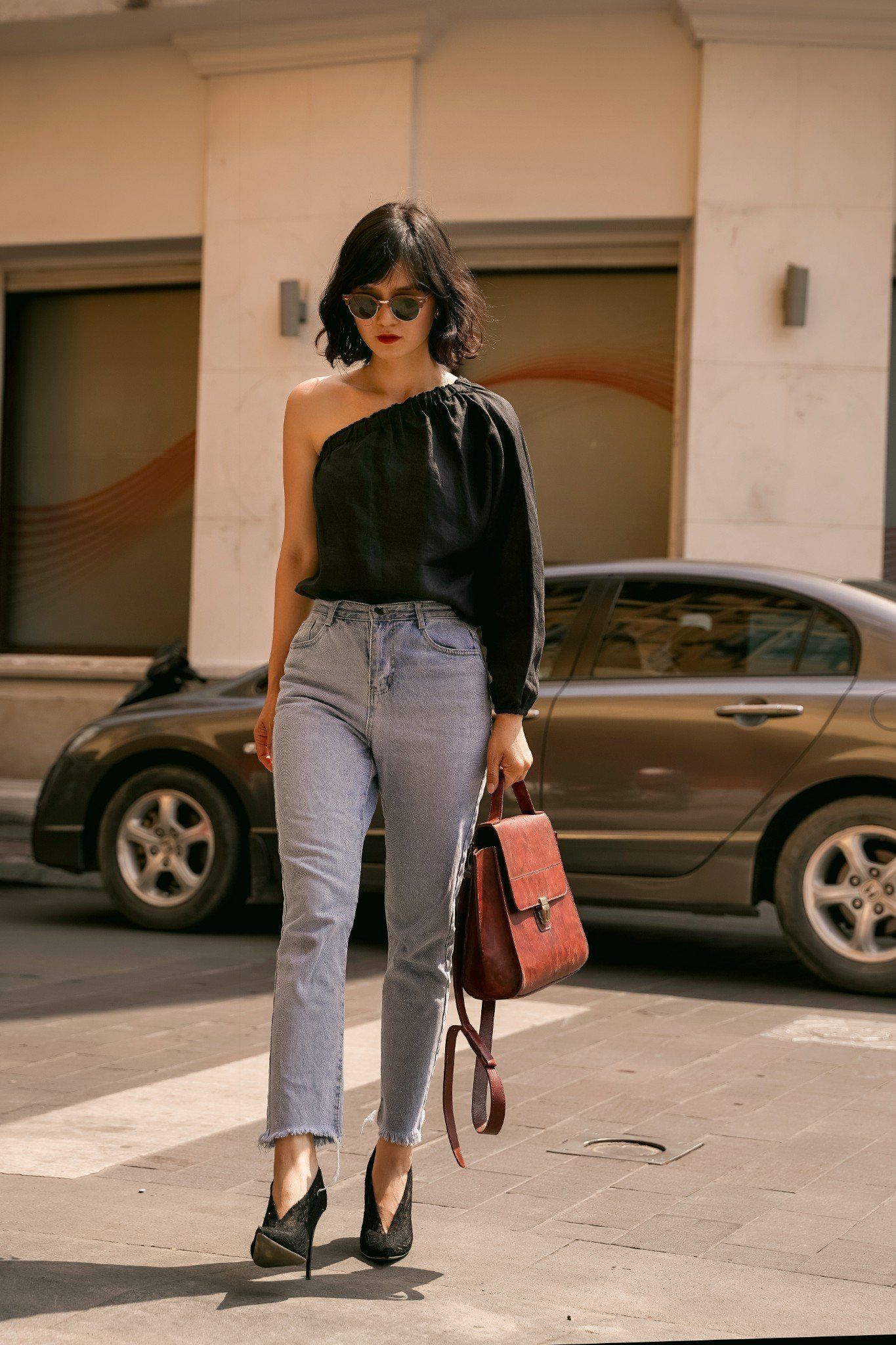 Áo linen lệch vai 1 bên tay A80 A81