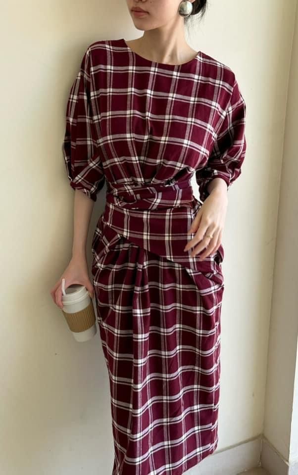 Amie Dress - Đầm Cuốn Eo Lạ Mắt