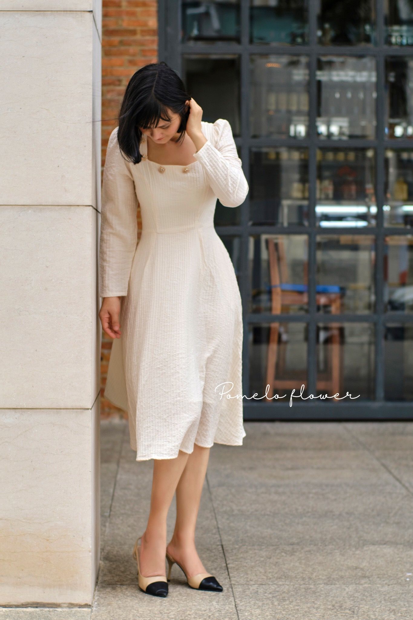 Katina Dress - Đầm Tay Dài Cổ Vuông Đính Bông D030