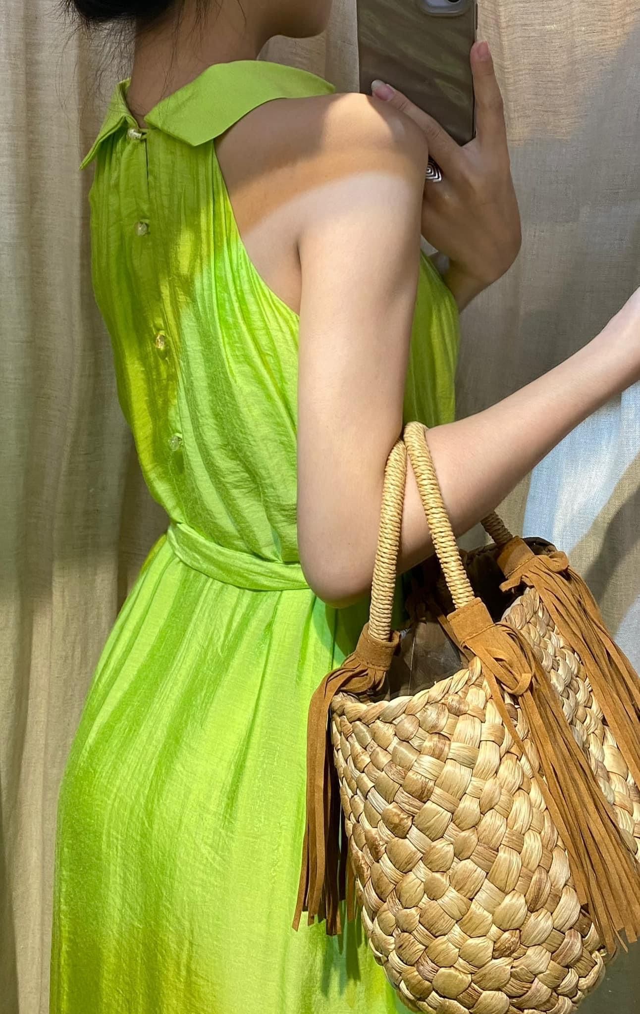 Rania Dress - Đầm Cổ Yếm Suông E65