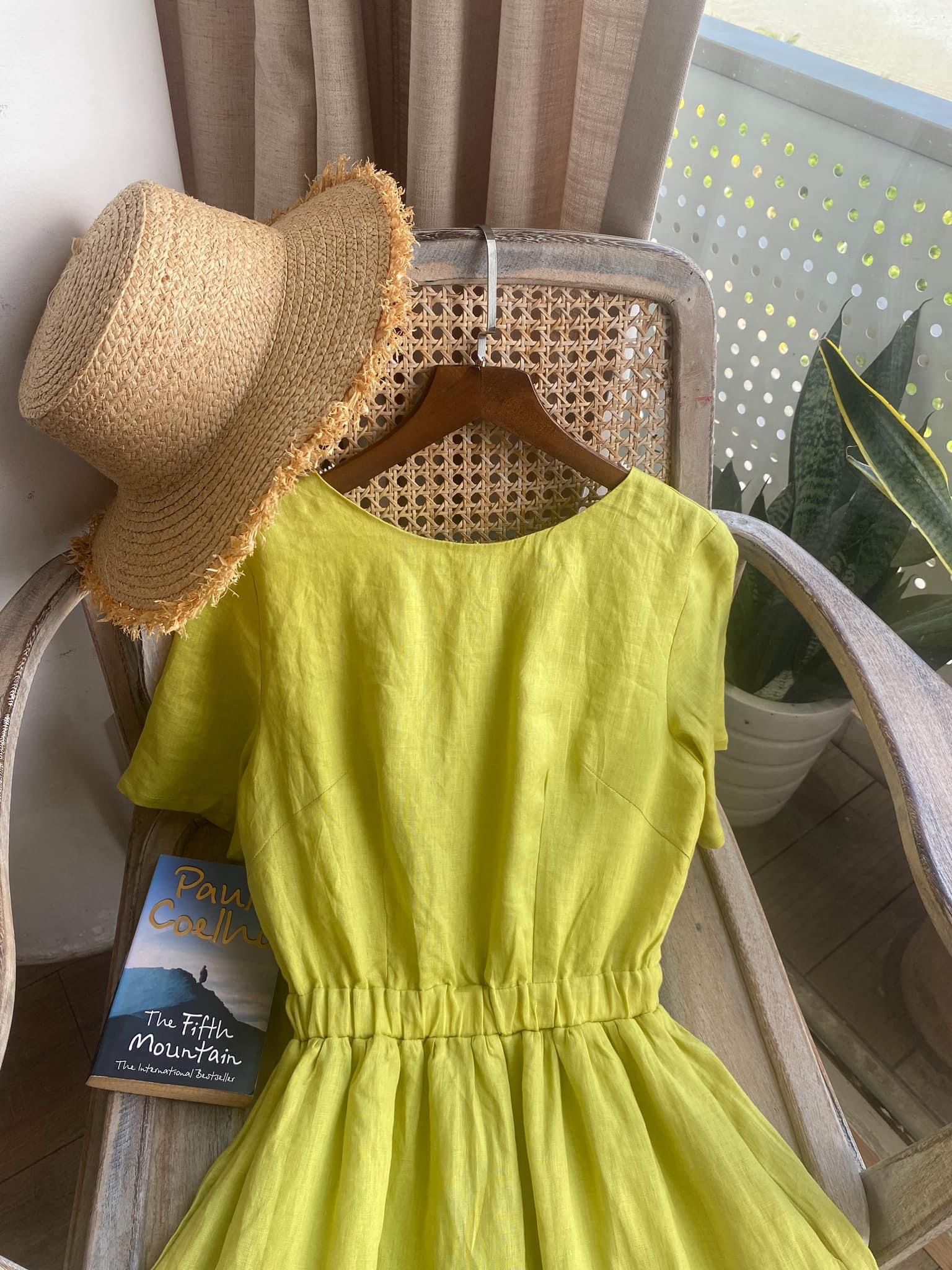 Melody Dress - Đầm Cổ Tròn Nhấn Eo - L93