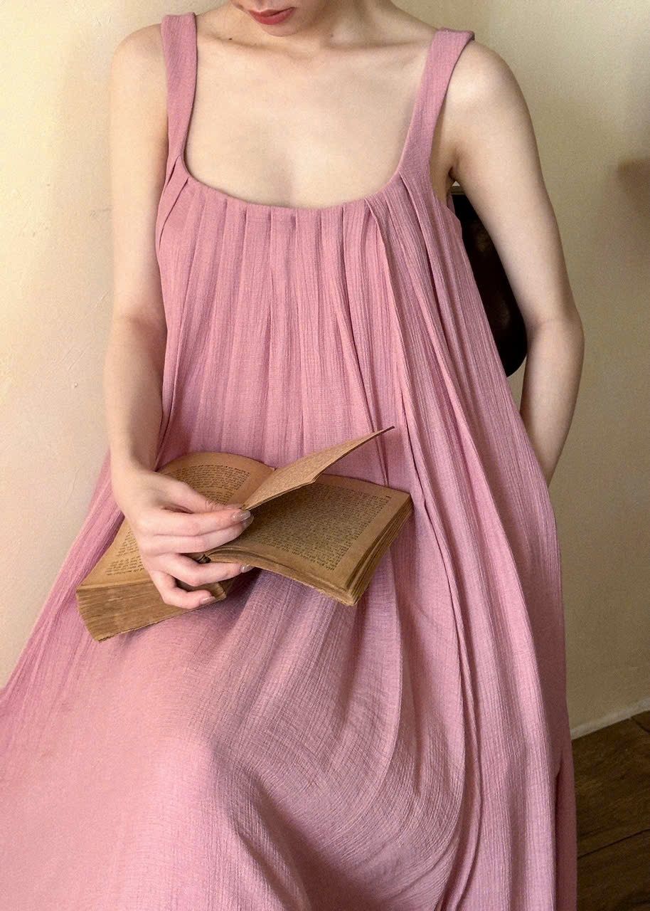 Peony Dress - Đầm 2 Dây Dập Ly DR1624