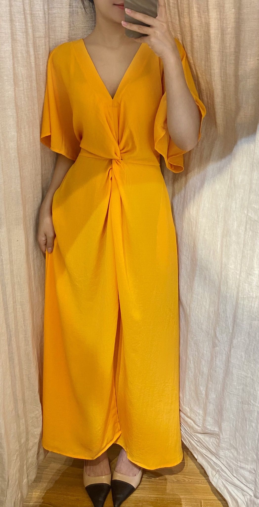 Nyla Dress - Đầm Xoắn Eo D035