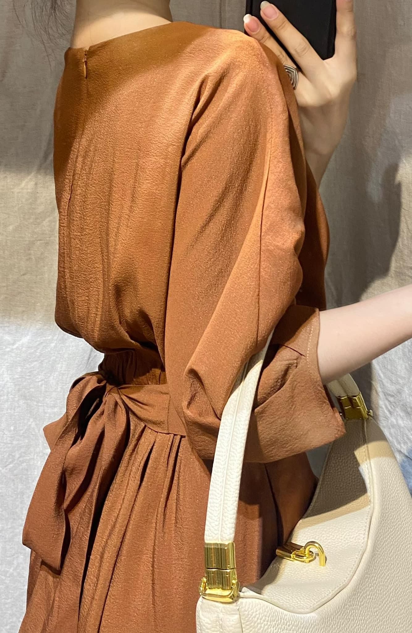 Amie Dress - Đầm Cuốn Eo Lạ Mắt