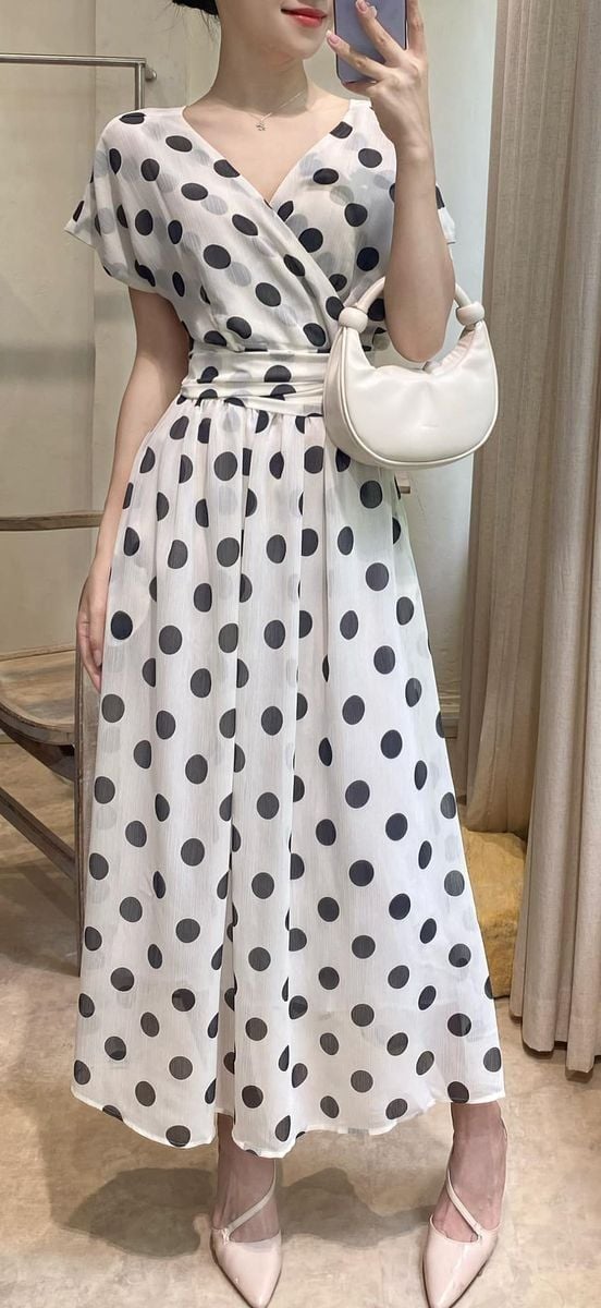 Hannah Dress - Đầm Voan Cánh Dơi E36