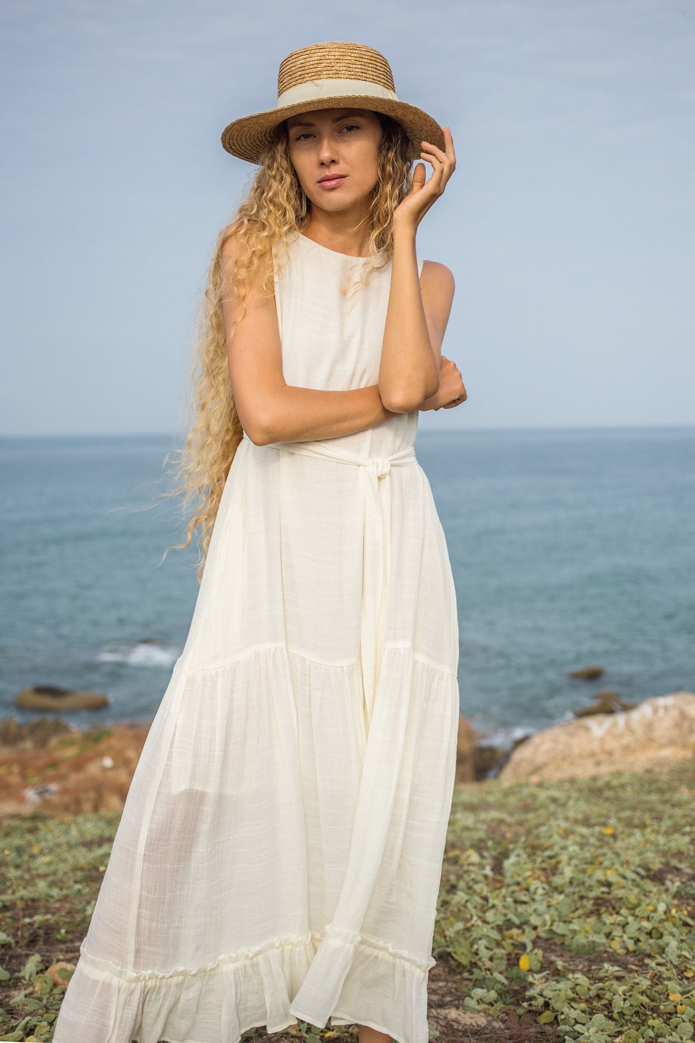 Rowan Dress - Đầm xô lụa sát nách trắng D55