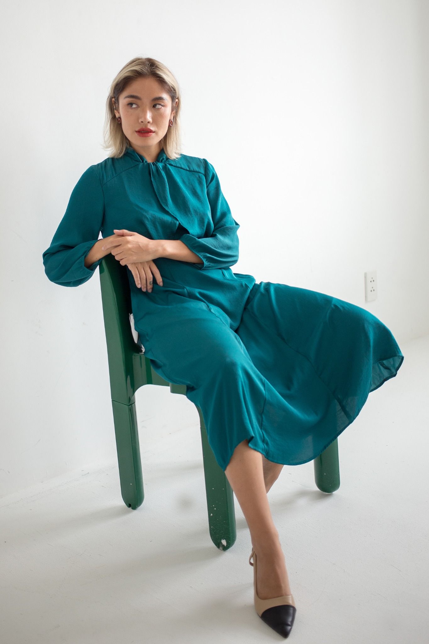Eleanor Dress - Đầm lụa tay Dài - D03
