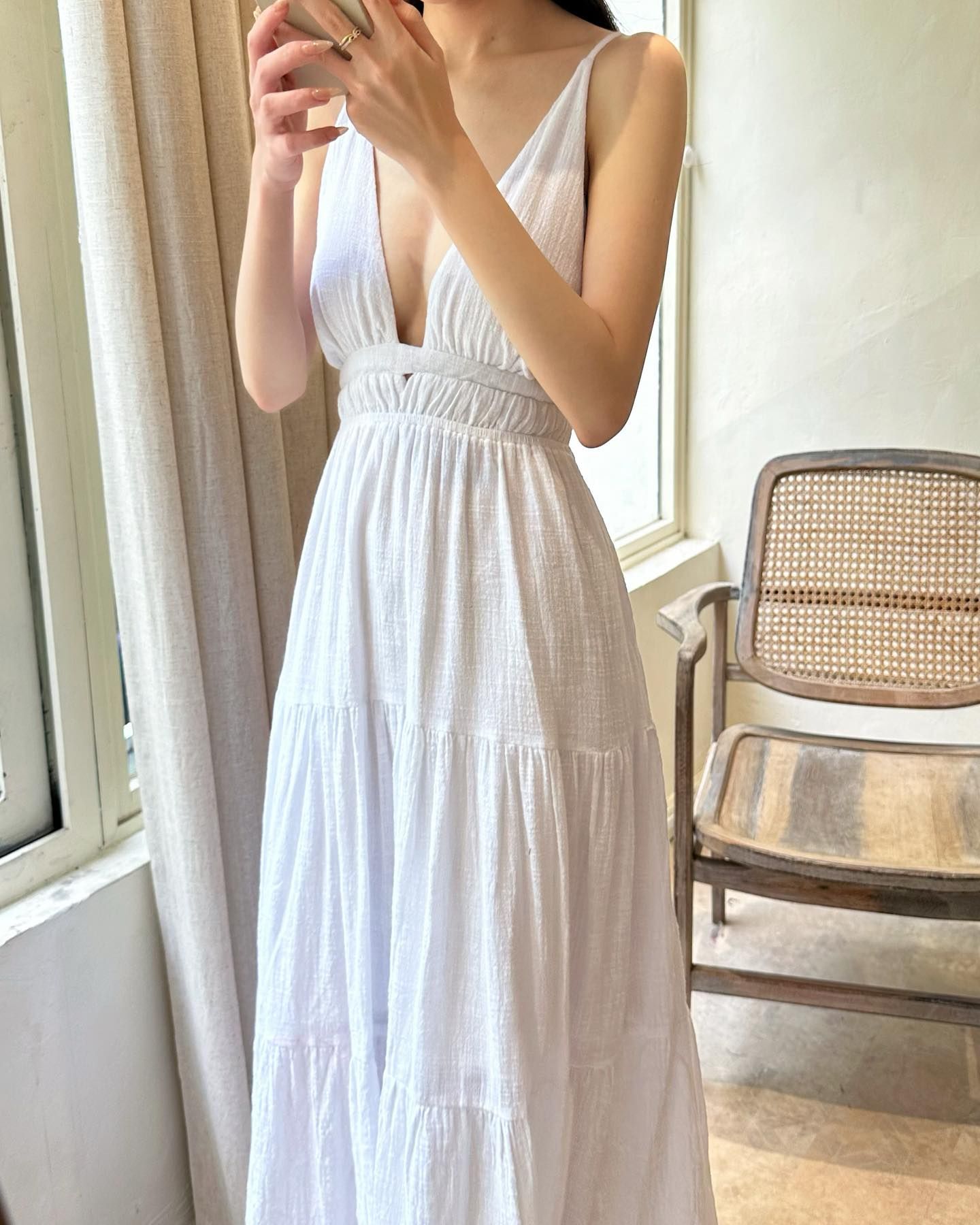 Jordyn Dress - Đầm maxi hai dây, hở lưng (xô) D013 D014