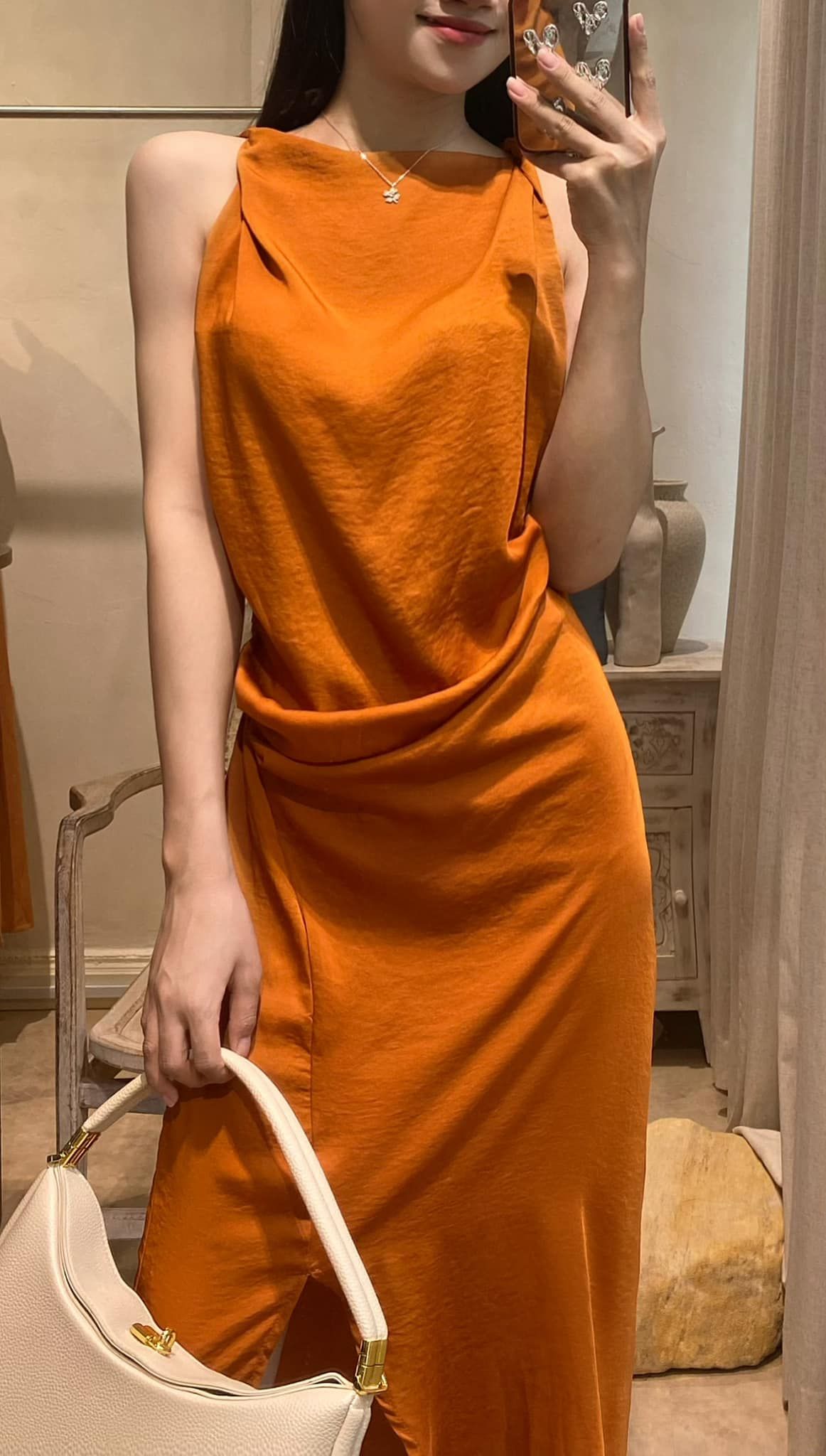 Juhi Dress - Đầm Nhún Sườn Xẻ Tà L58