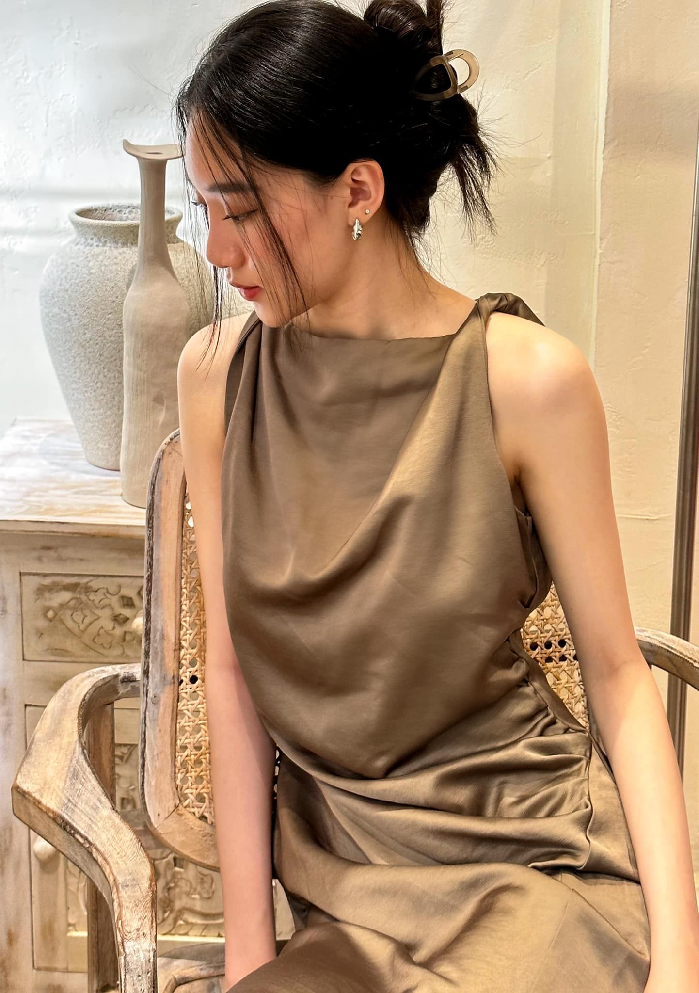 Juhi Dress - Đầm Nhún Sườn Xẻ Tà L58