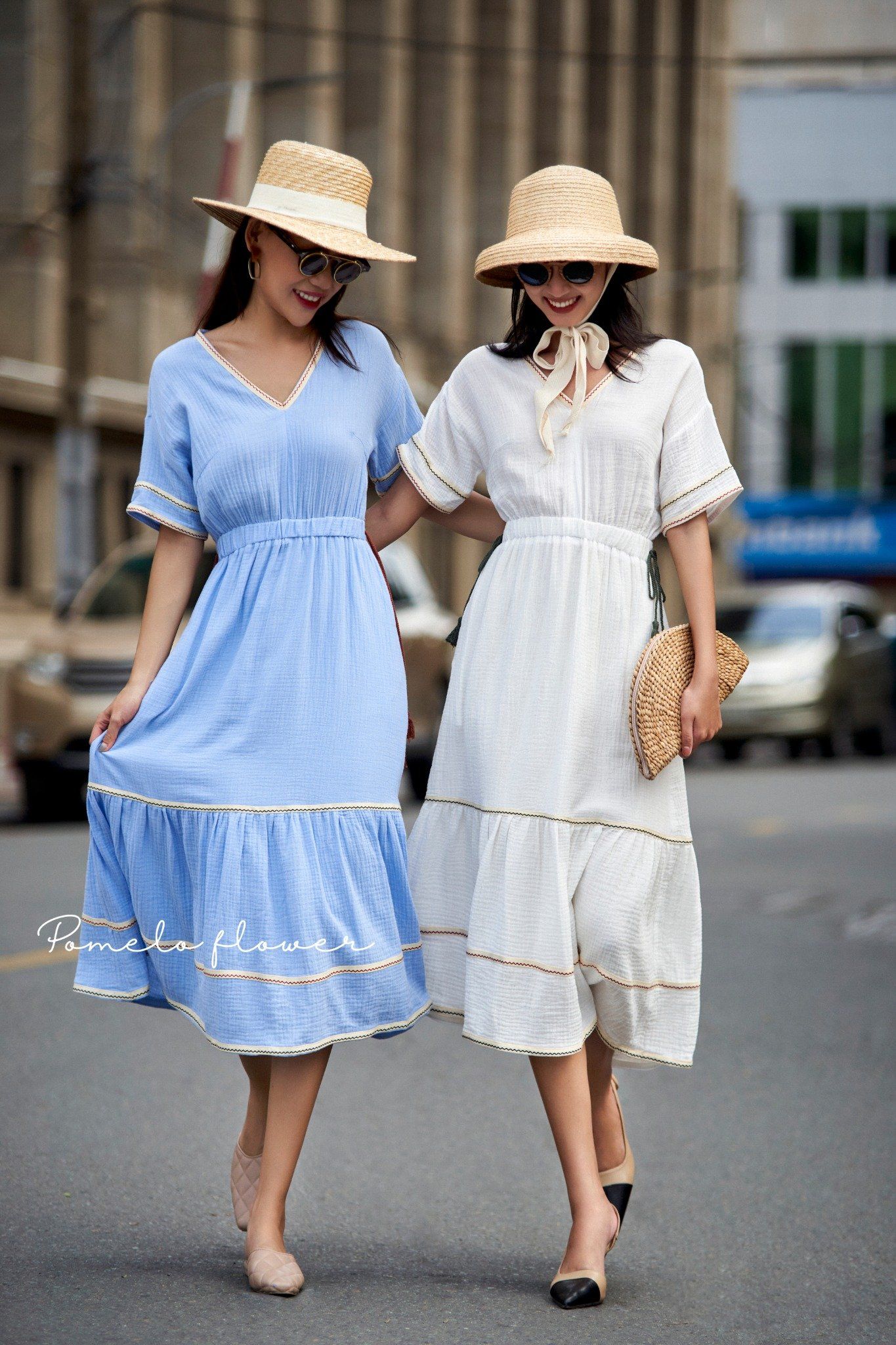 Bohemian Girl Dress - Đầm cổ tim nhấn eo D548 D563