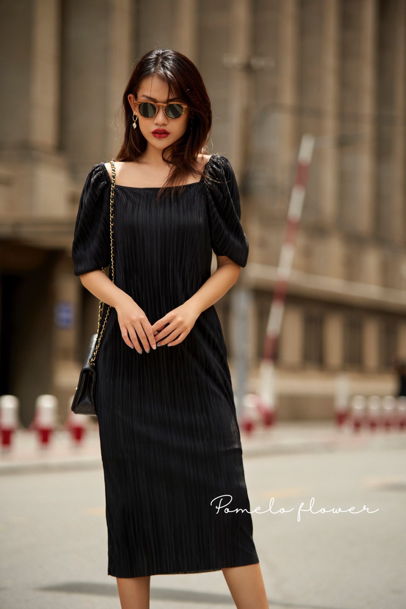 Elena Dress Đầm suông có tay lỡ cổ vuông D205
