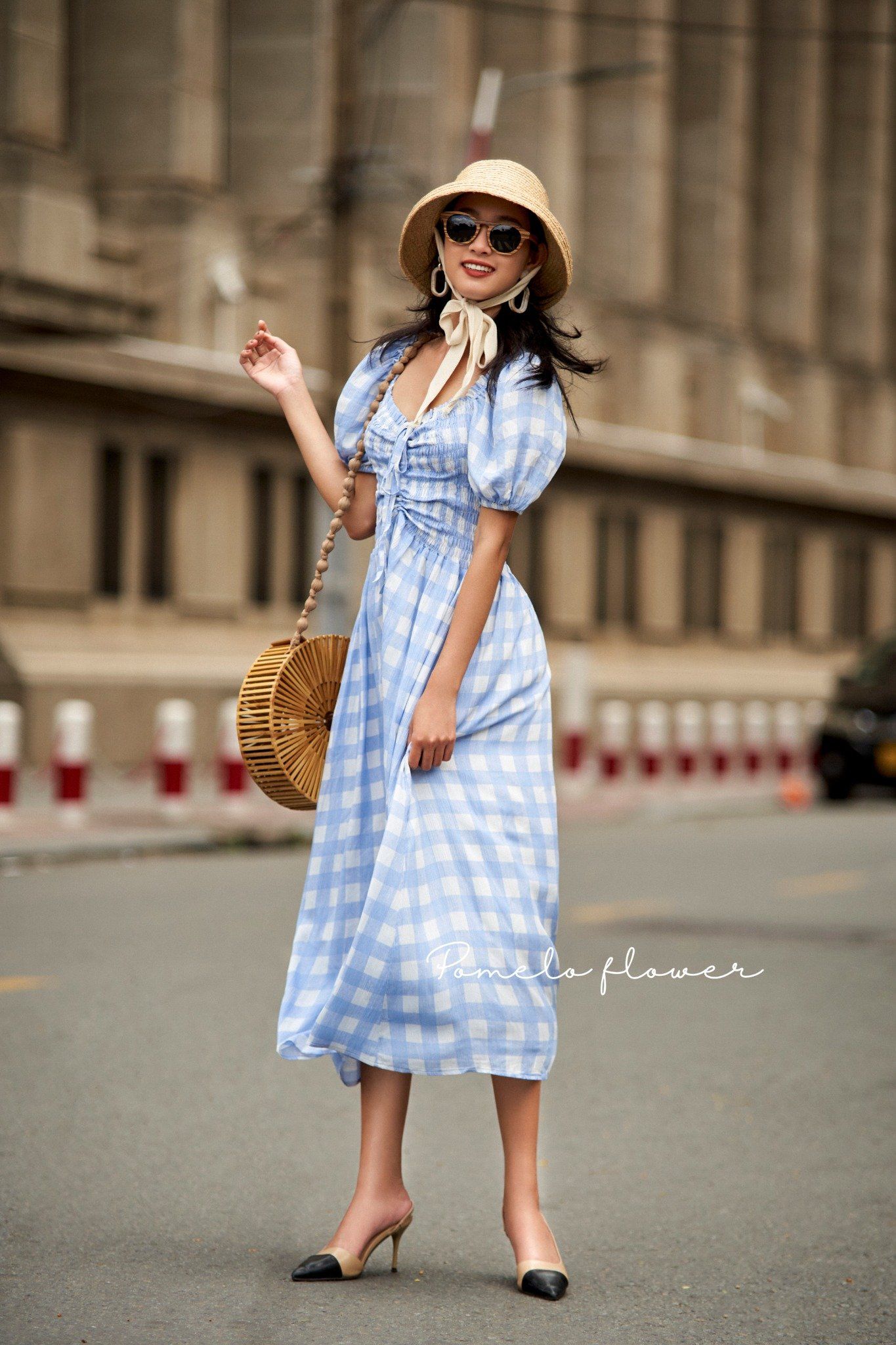 Chloe Dress - Đầm nhún ngực caro trắng xanh - D15