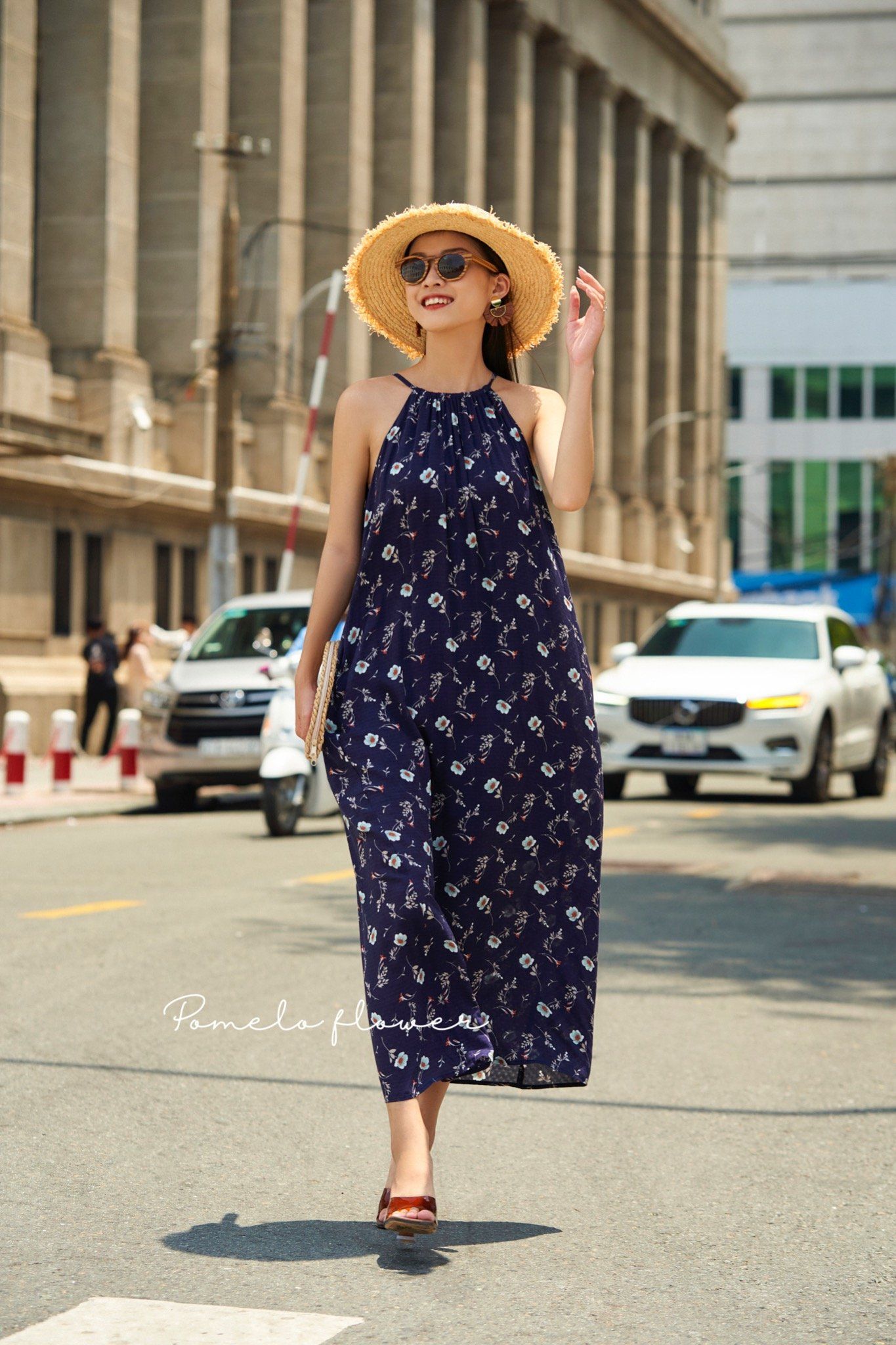Alice Dress - Đầm cổ yếm - xô lụa in hoa - D621
