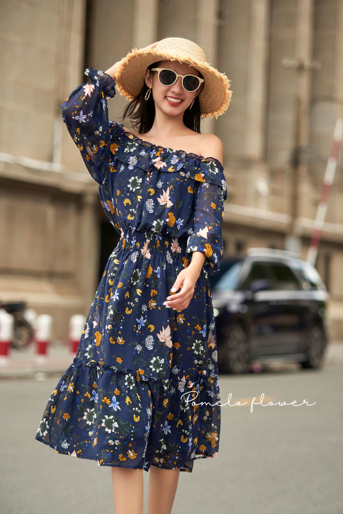 Đầm trễ vai tay lỡ , nhấn eo - D636
