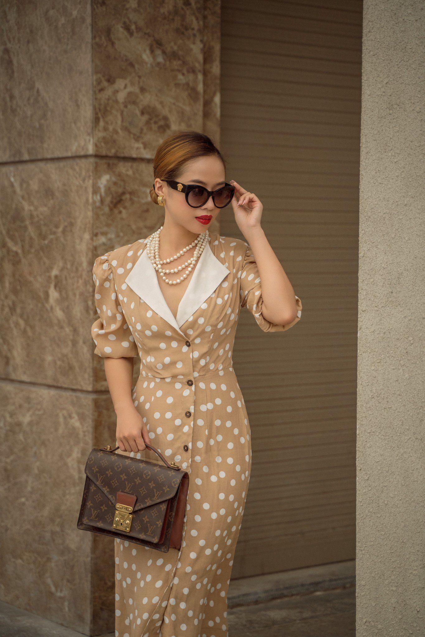 Selina Dress - Đầm chấm bi cổ trắng có cúc D245