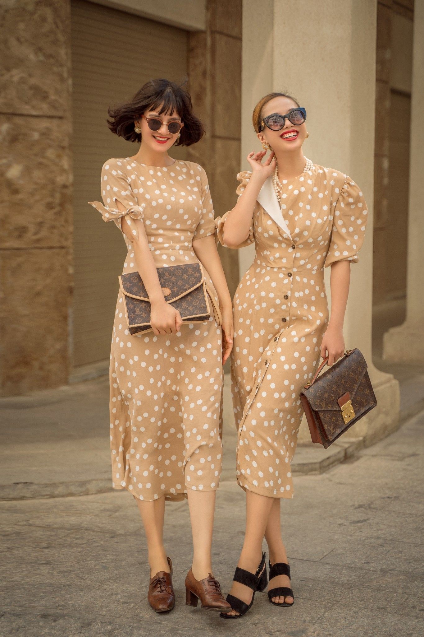 Selina Dress - Đầm chấm bi cổ trắng có cúc D245