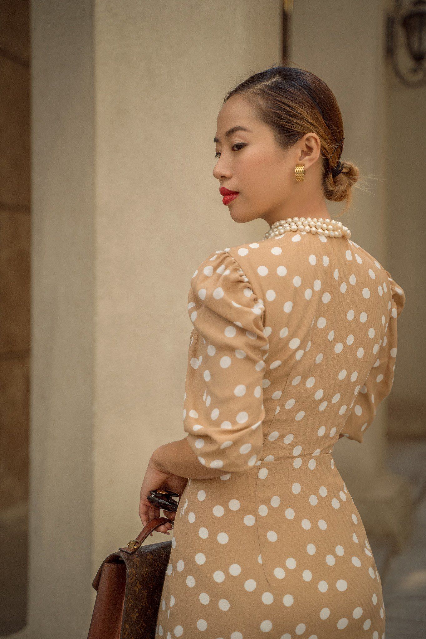 Selina Dress - Đầm chấm bi cổ trắng có cúc D245