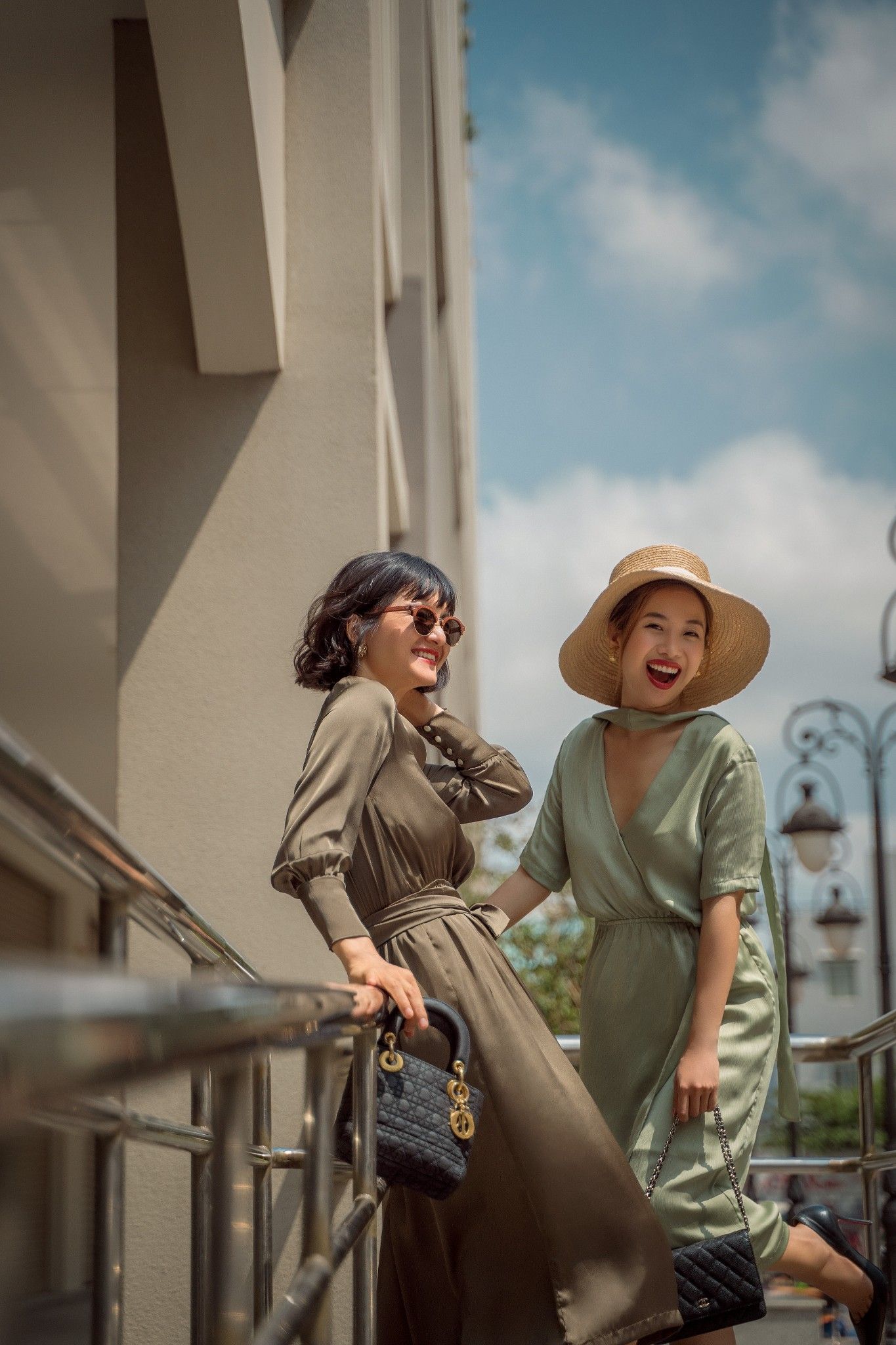 Martha Dress - Đầm lụa mint cổ tim đắp chéo D241