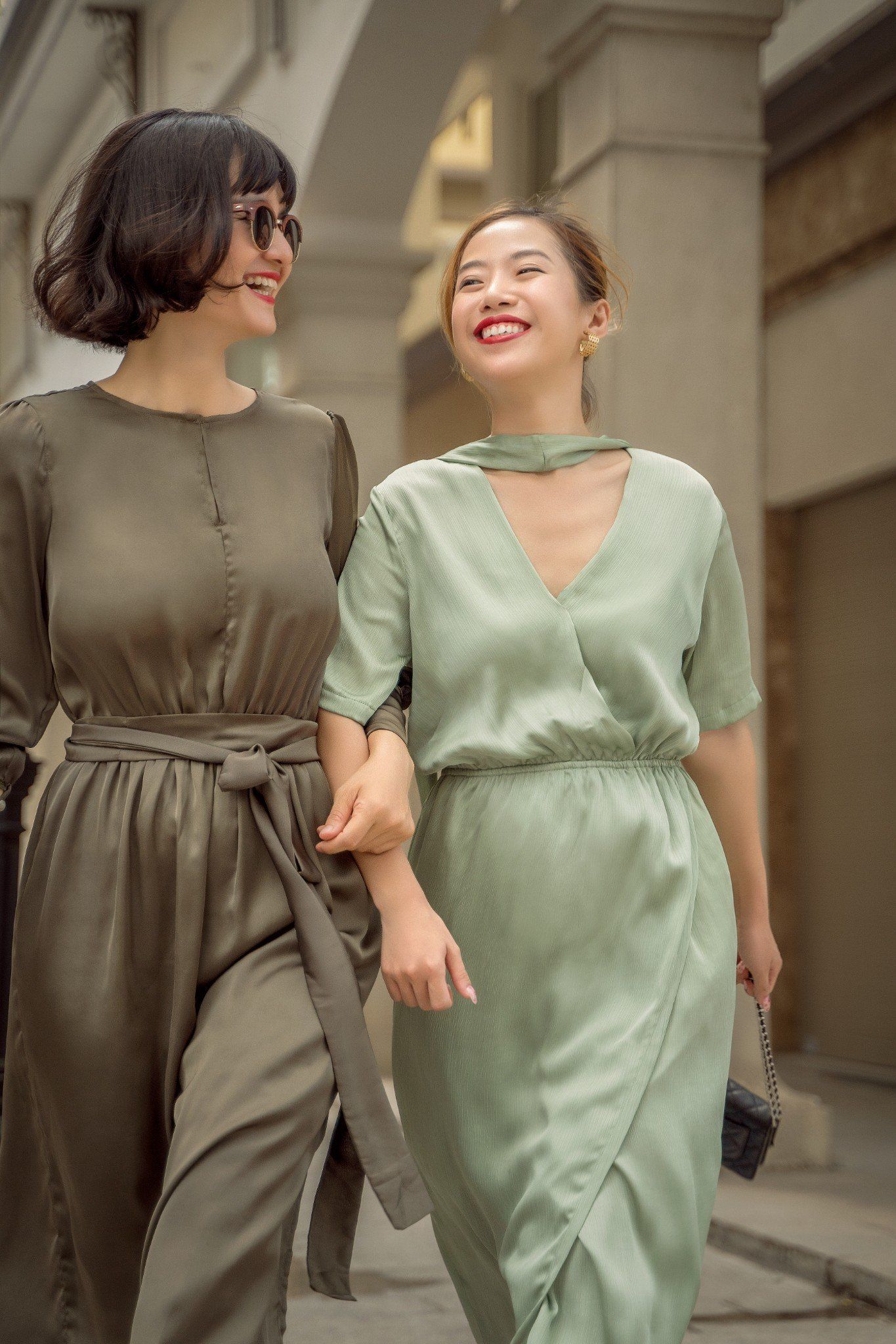 Martha Dress - Đầm lụa mint cổ tim đắp chéo D241
