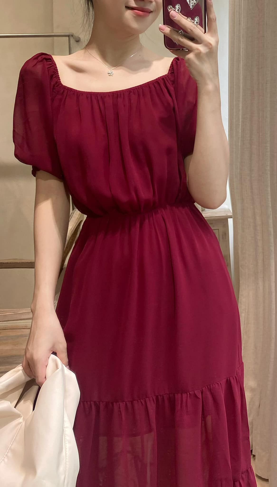 Macie Dress - Đầm trễ vai đỏ D60