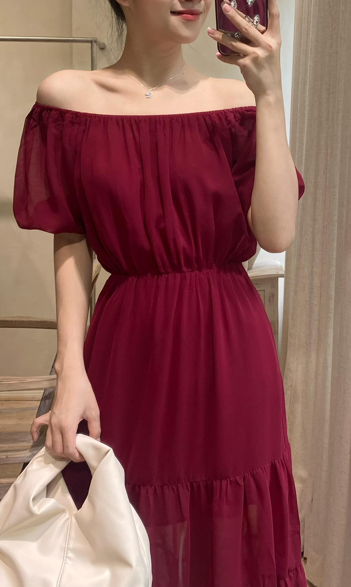 Macie Dress - Đầm trễ vai đỏ D60