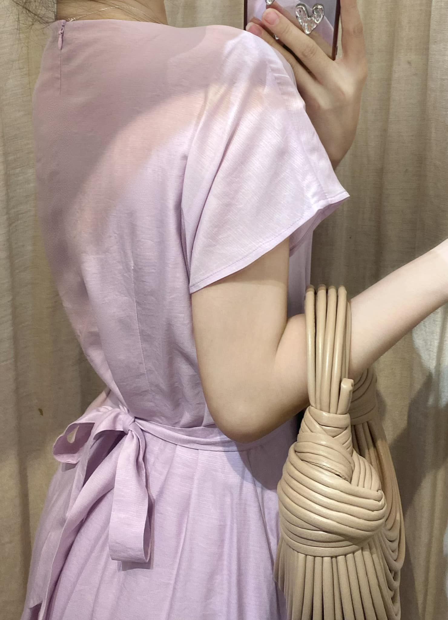 Maddison Dress - Đầm cổ tròn, dây quấn eo liền D022