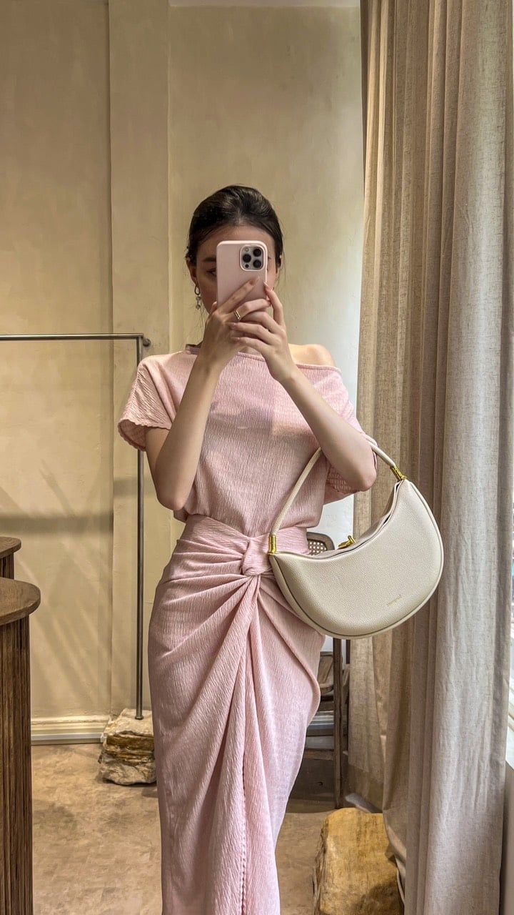 Mary Set - Set Áo Và Chân Váy Xoắn Eo L03