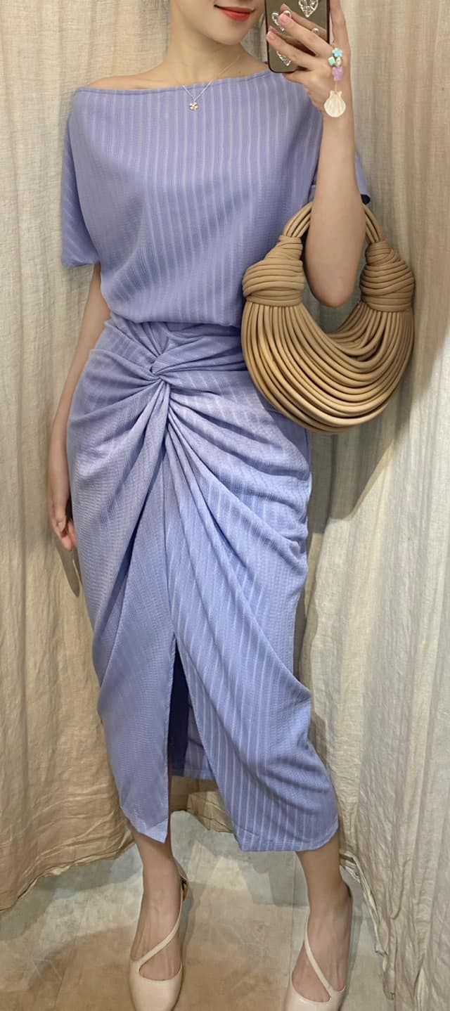 Mary Set - Set Áo Và Chân Váy Xoắn Eo L03