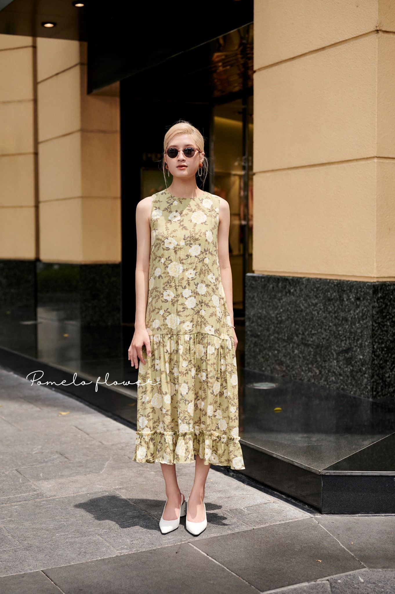 Valerie Dress - Đầm sát nách xô lụa in hoa lớn - D608