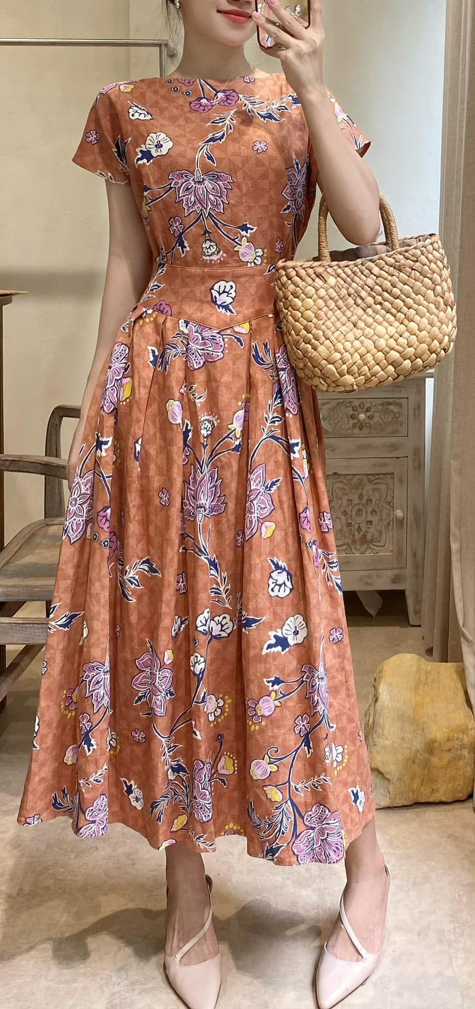 Michelle Dress - Đầm Tay Ngắn Một Hàng Nút L56