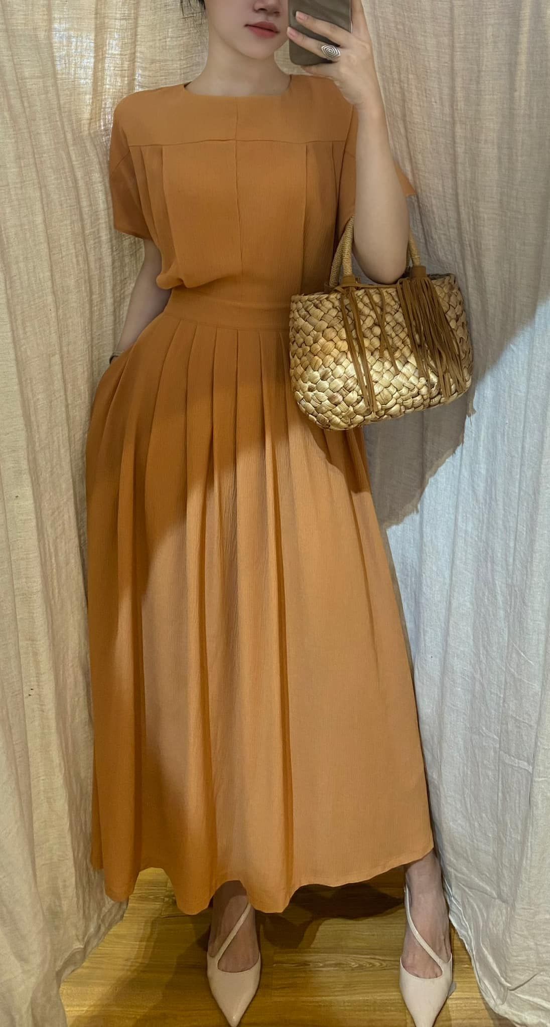 Mie Dress - Đầm Tay Ngắn Nơ Eo E76
