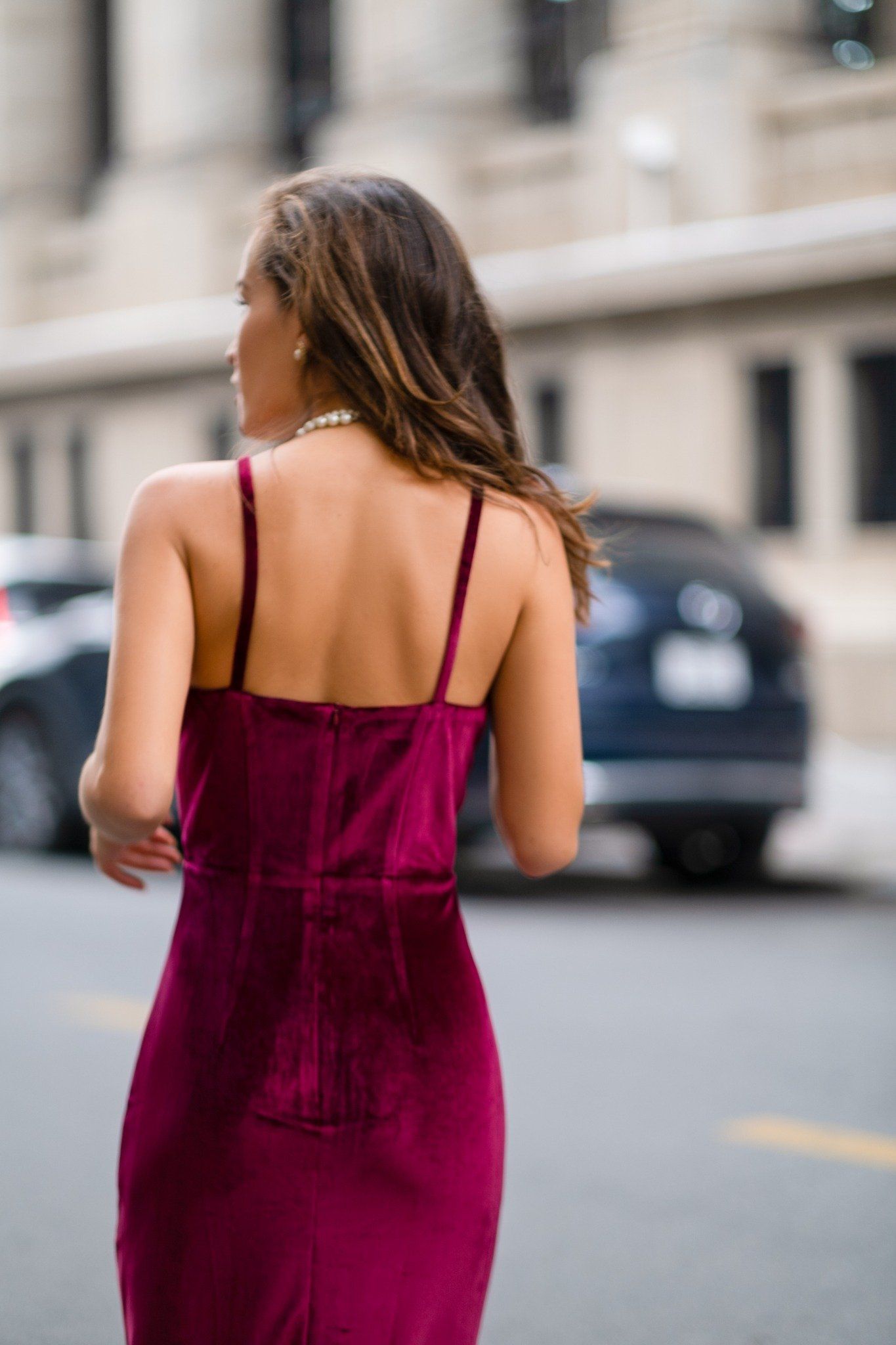 Sydney Dress - Đầm nhung hai dây hở lưng D81