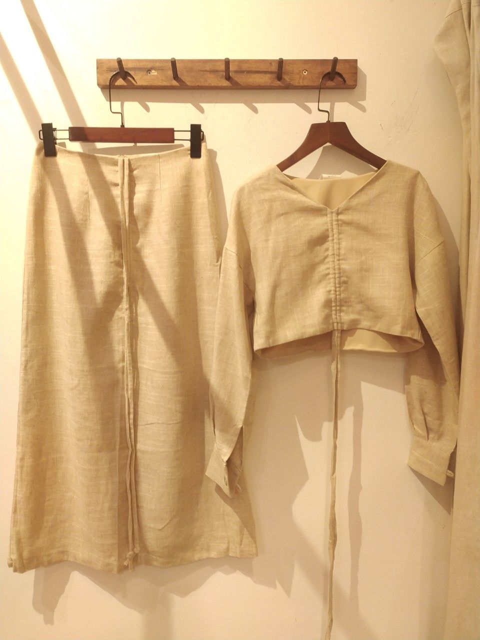 Isabella Set - Set áo crop top và chân váy linen S39