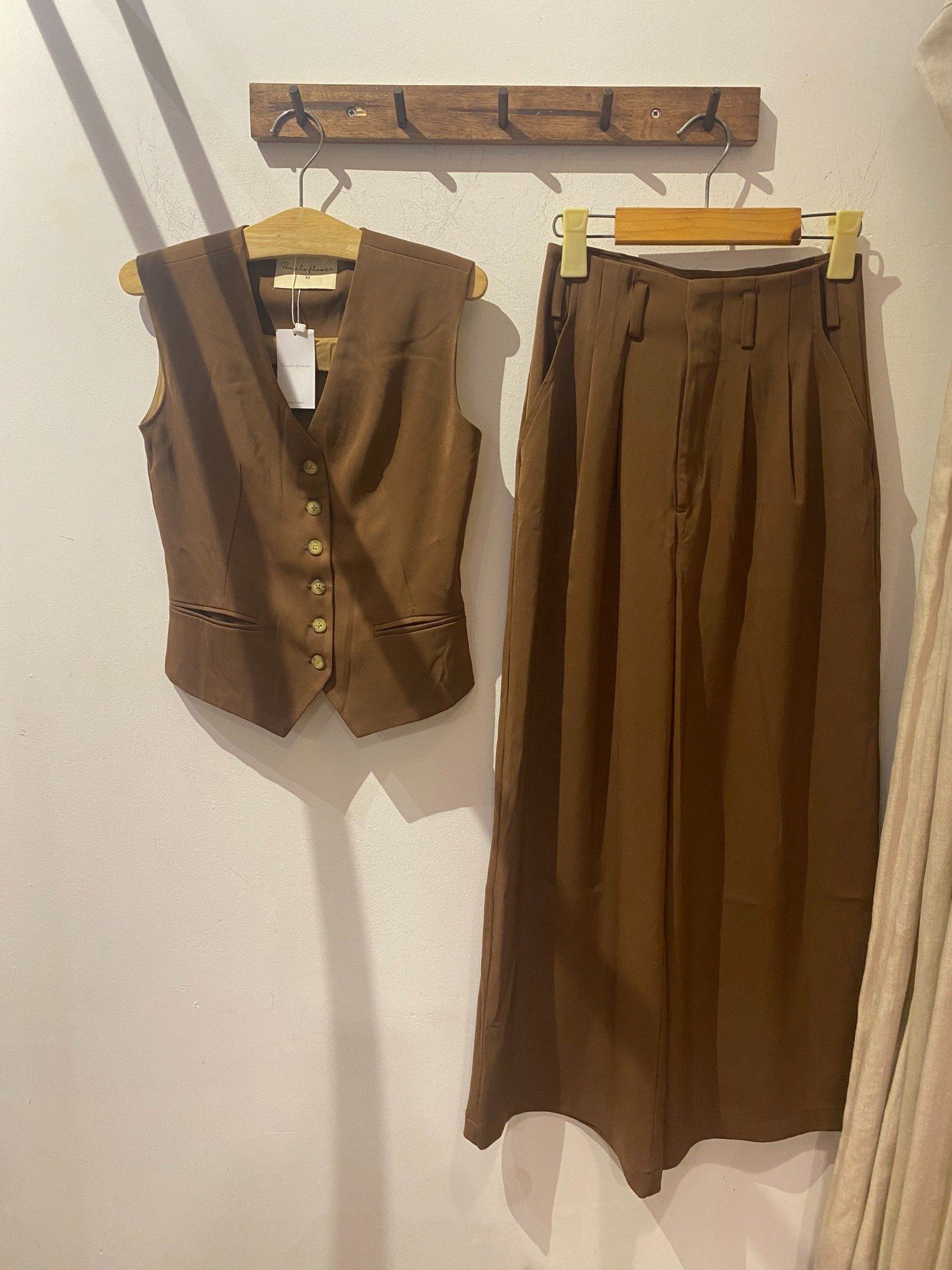 Sadie Gile Set S49 Áo ghile và Quần Dài