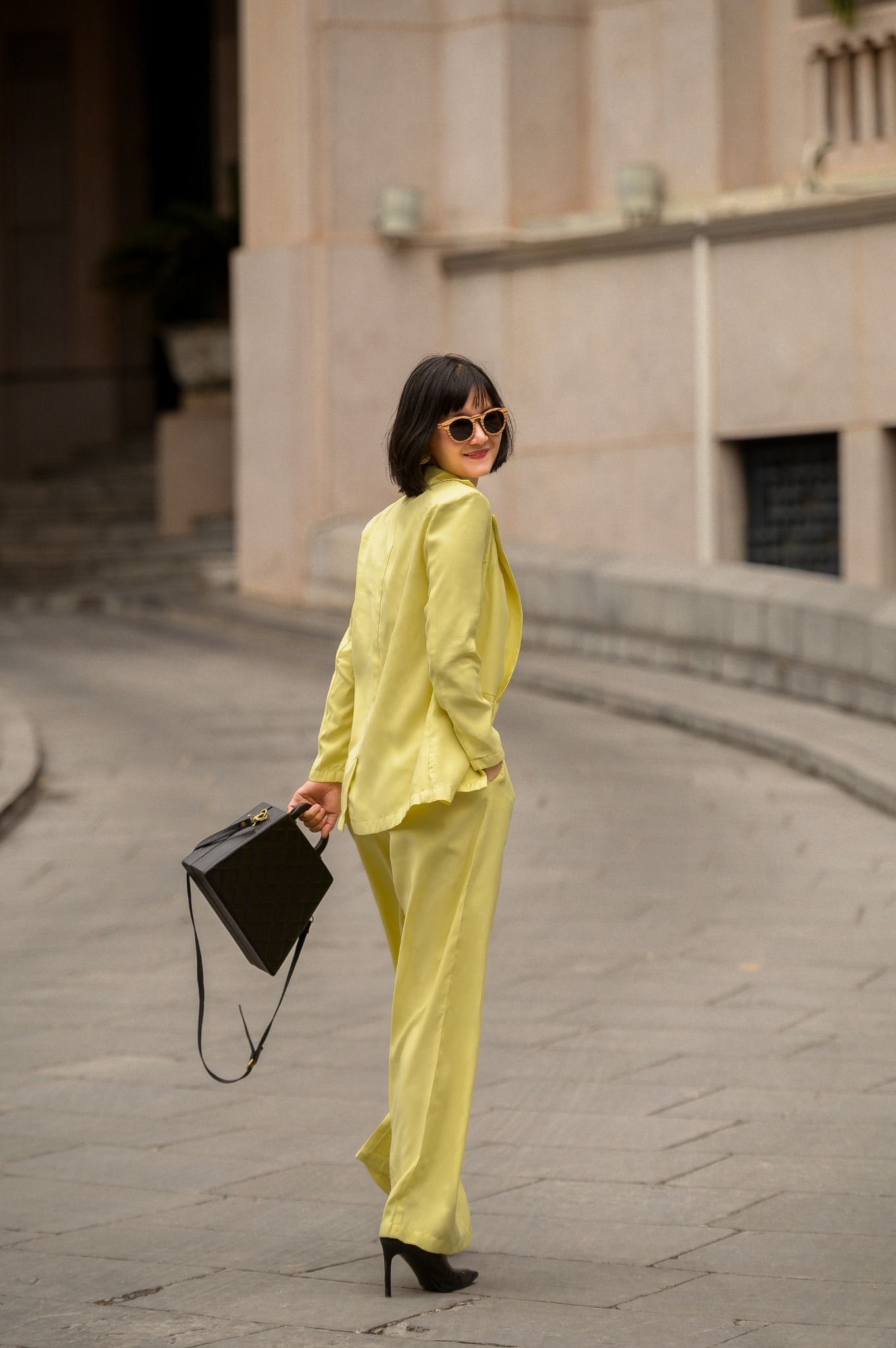 Blazer vàng ba cúc - Delicate A05 A06