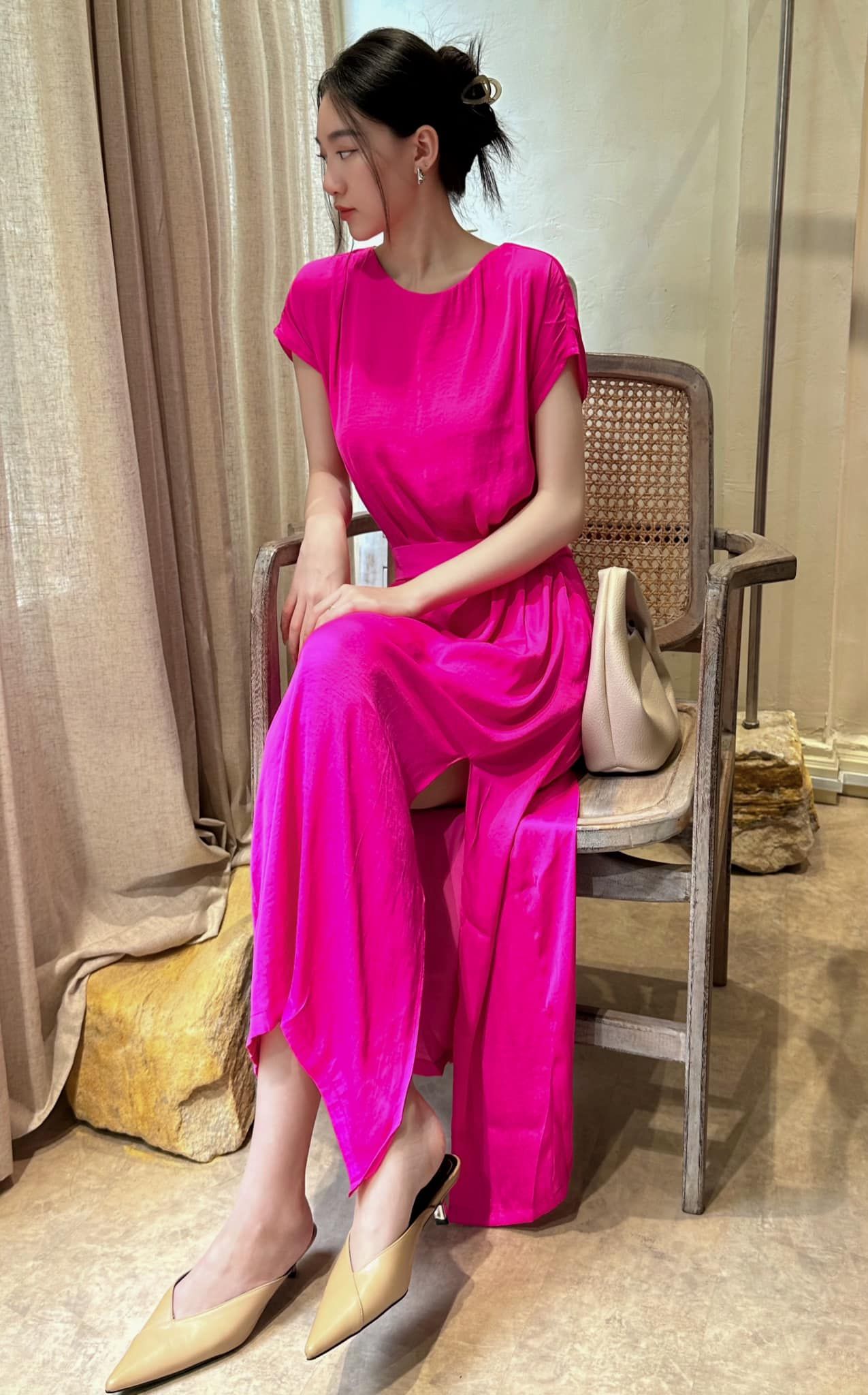 Mona Dress - Đầm Lụa Tay Chờm E33
