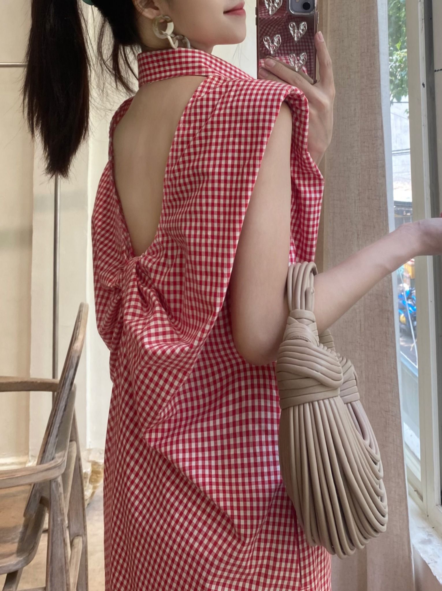 Tiffany Dress - Đầm hoa hồng khoét lưng
