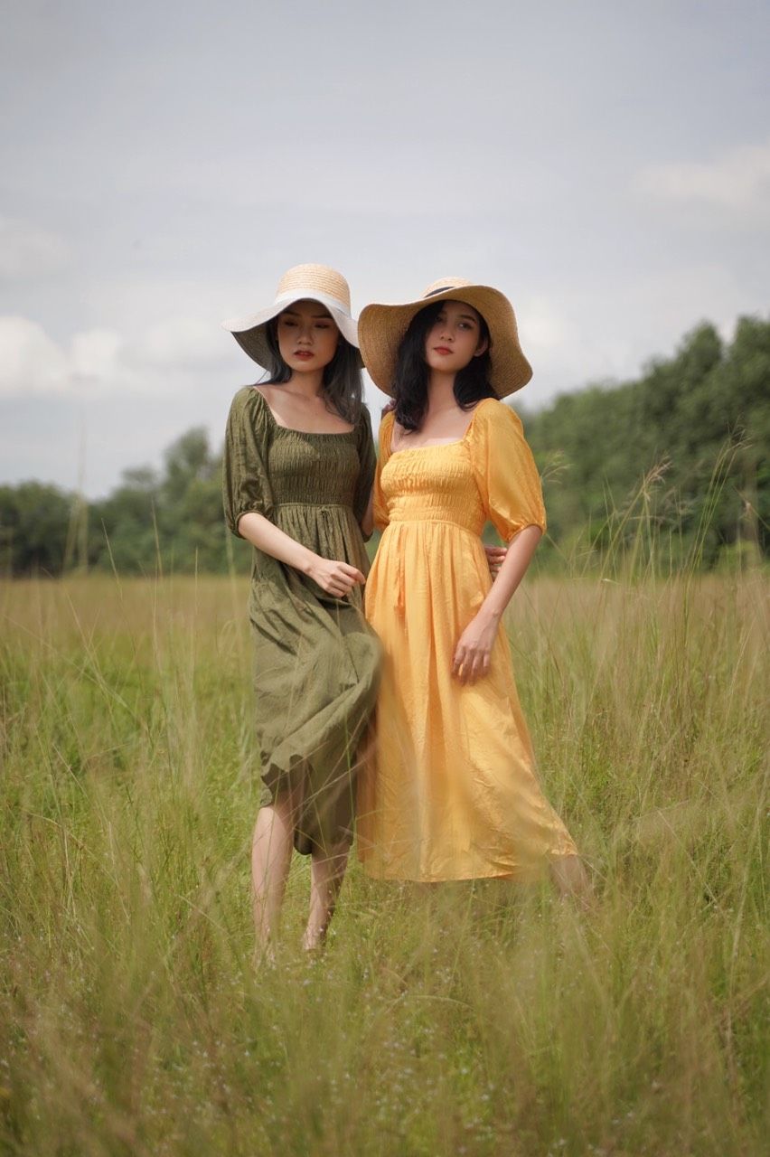 Maggie Dress - Đầm trễ vai bo chun thân trên D109