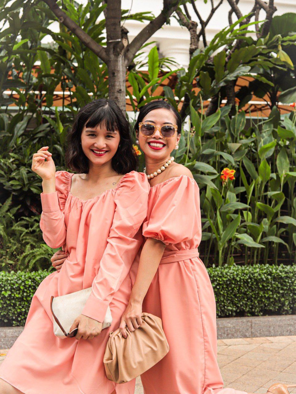 Kiara Dress - Đầm trễ vai hồng cam suông D154