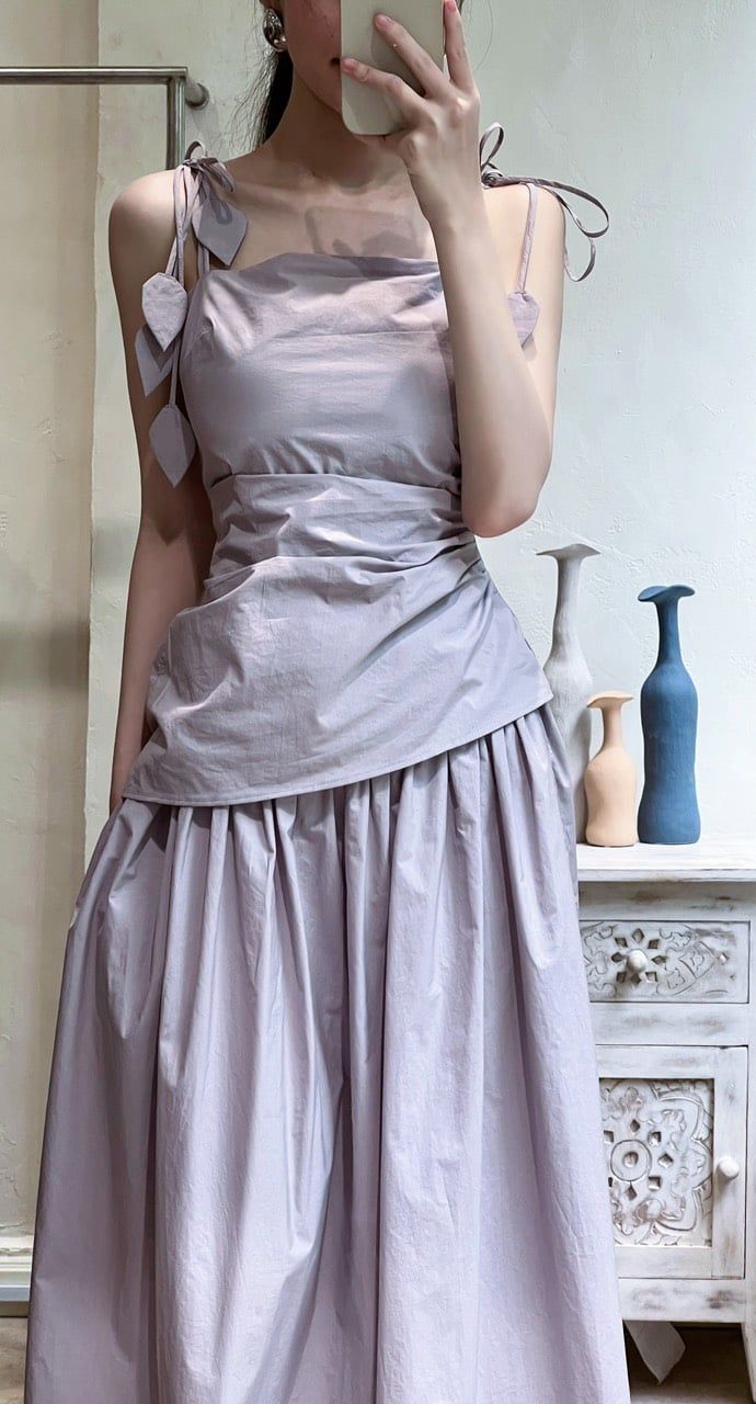 Emilia Set - Set Áo 2 Dây Và Chân Váy
